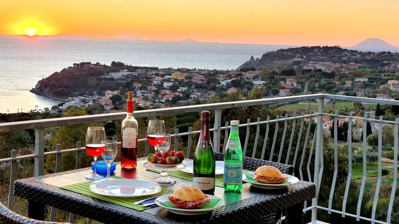 Naturamare Apartments - Piscina Idromassaggio Con Vista Mare Aperta Fino Alle Ore 22-00 Капо-Ватикано Экстерьер фото