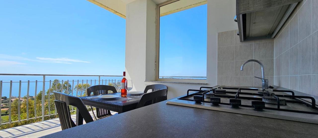 Naturamare Apartments - Piscina Idromassaggio Con Vista Mare Aperta Fino Alle Ore 22-00 Капо-Ватикано Экстерьер фото